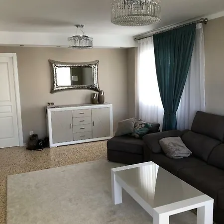 Parque 2 Apartment *
